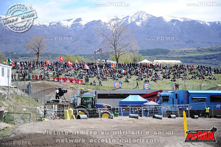 ROB_1787 (Copy).jpg